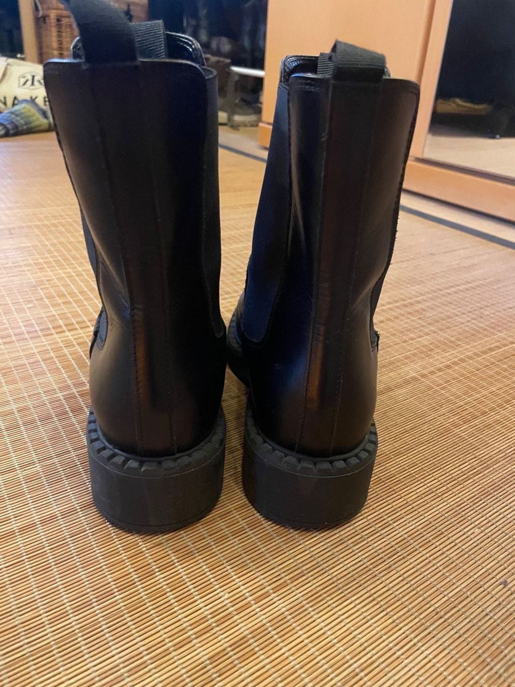 Damenschuhe: Schwarze Stiefeletten, Grösse 38 – Gebraucht aus Zürich von Chr_81 4
