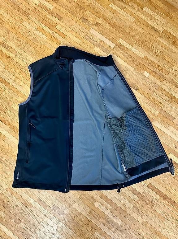 Gilet & Giacche: Haglöfs Ulta Vest – Usato da Langenthal venduto da bri_px88 1
