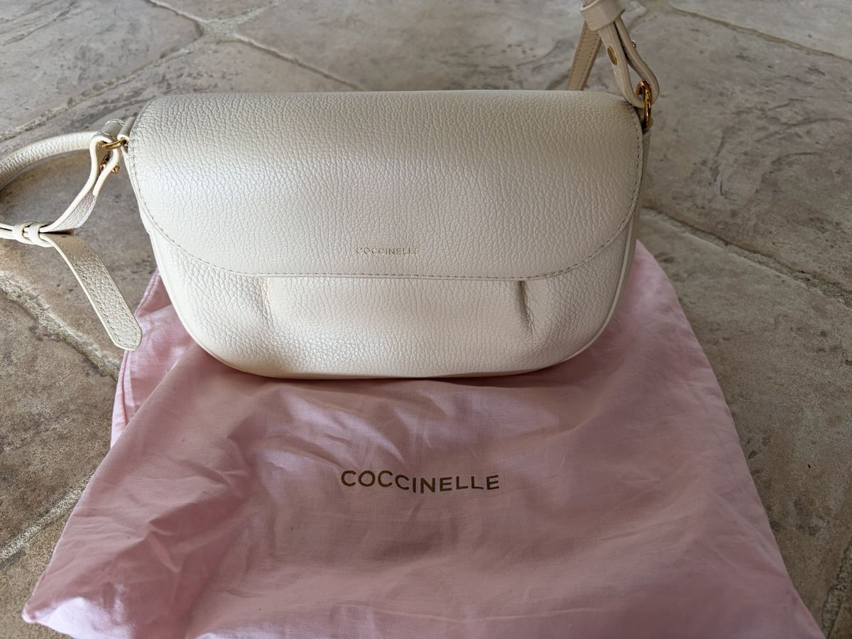 Coccinelle Borse da donna: Cream leather Coccinelle – Usato da Puidoux venduto da shi_rgk7 1