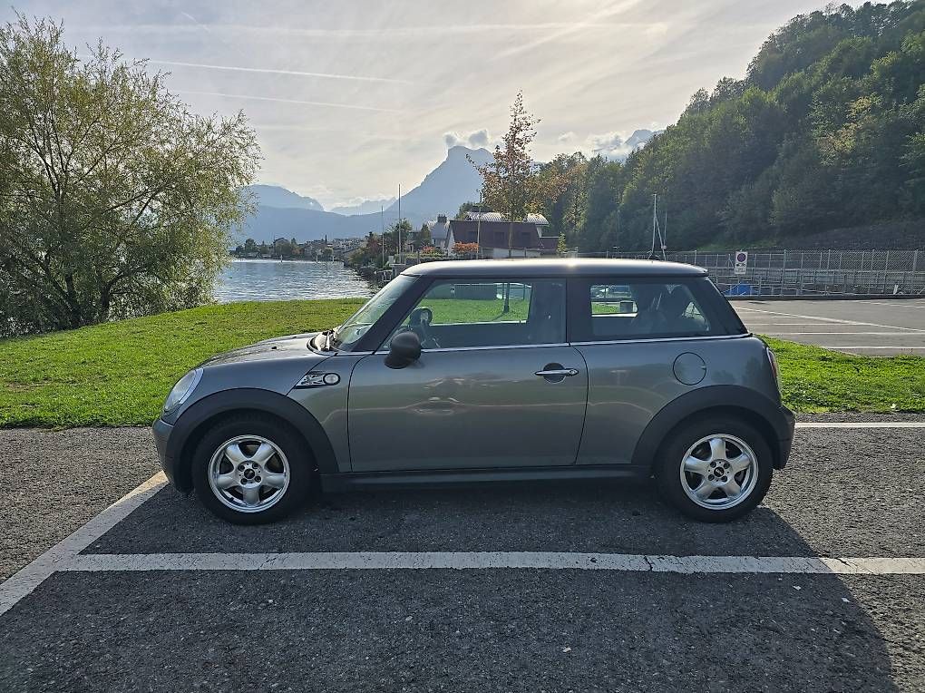 Autos: Mini one Mfk 12/27 – Gebraucht aus Beckenried von fri_85z5