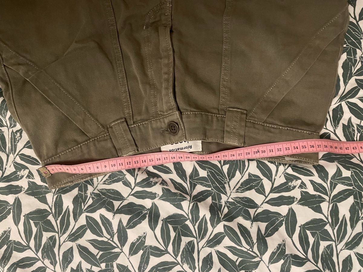Reformation Hosen: Reformation cargo shorts – Gebraucht aus Lausanne von cris_ina89 4