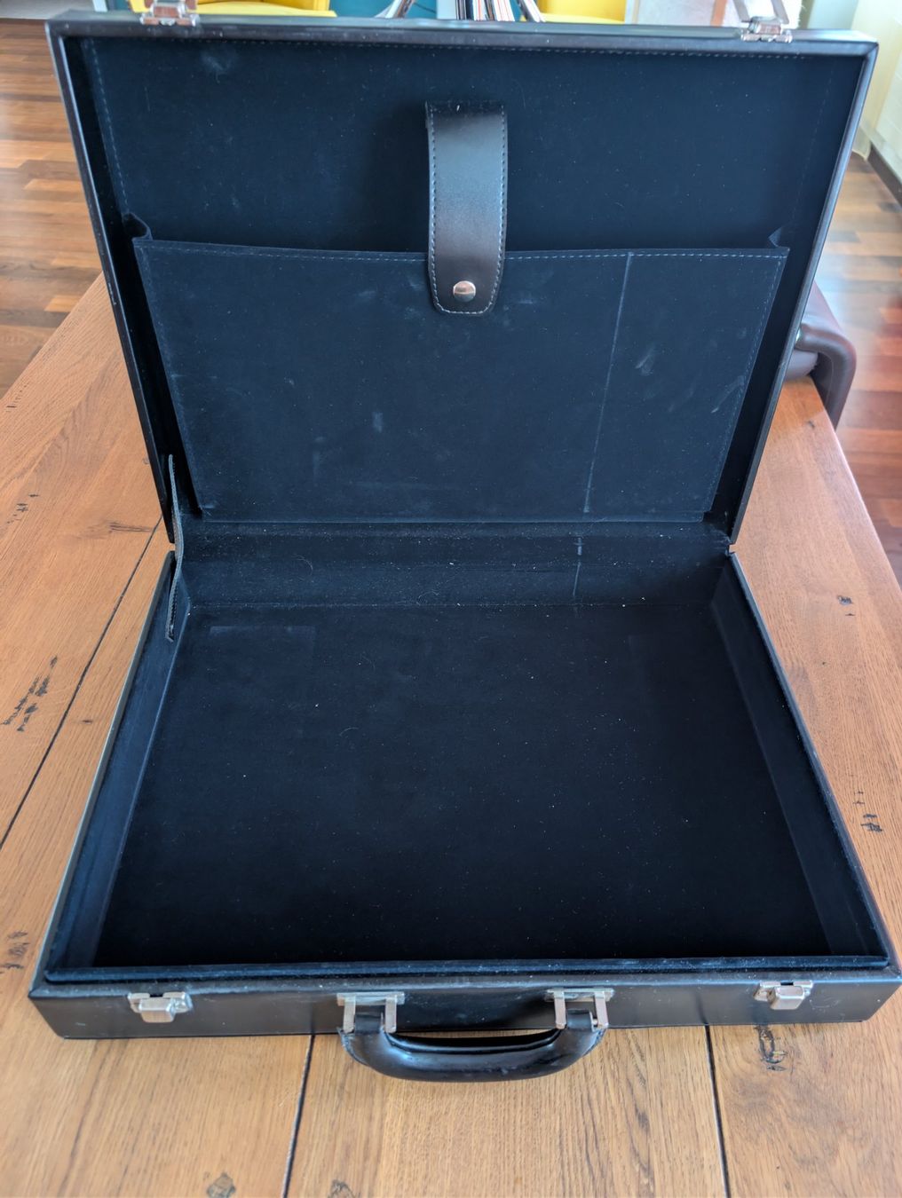 Valises & Sacs: Aktenkoffer schwarz – D'occasion à Stein AR par Bibabo12 1