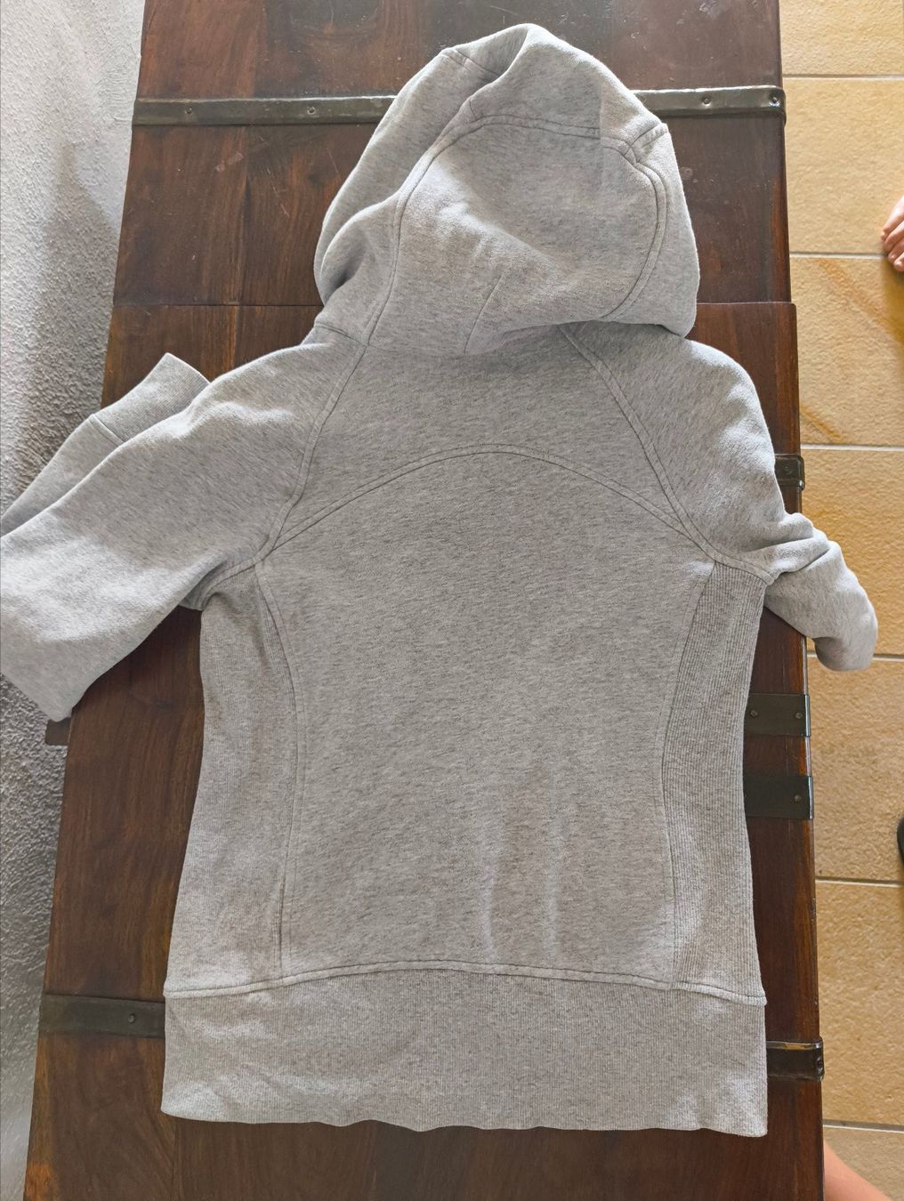 Lululemon Jacken: Lululemon Scuba Hoodie – Gebraucht aus Stein am Rhein von DaOhana 6