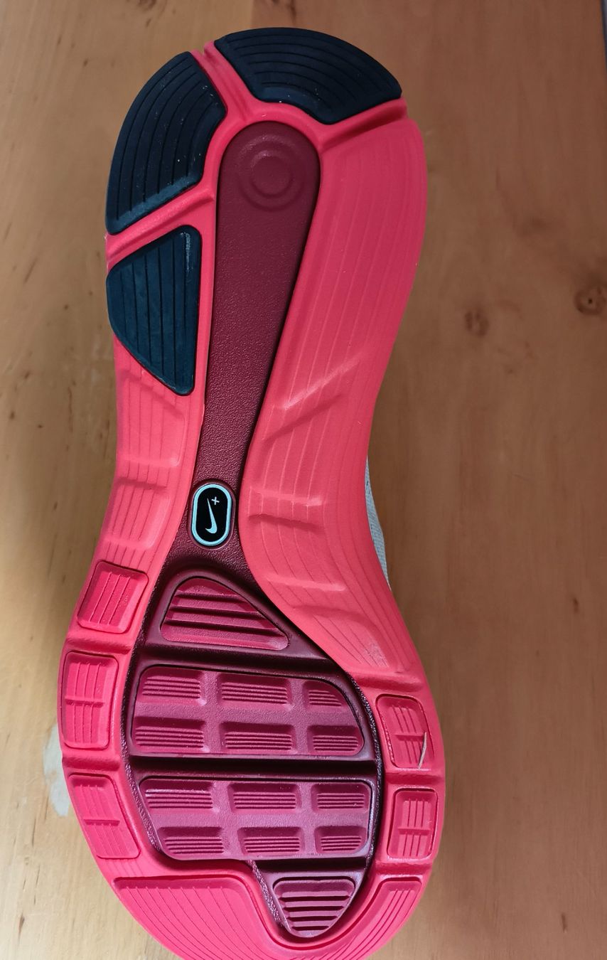 Nike Scarpe da uomo: Nike Lunarglide +4 Gr. 42 – Nuovo e nell'imballaggio originale da Herisau venduto da dku_85hh 3