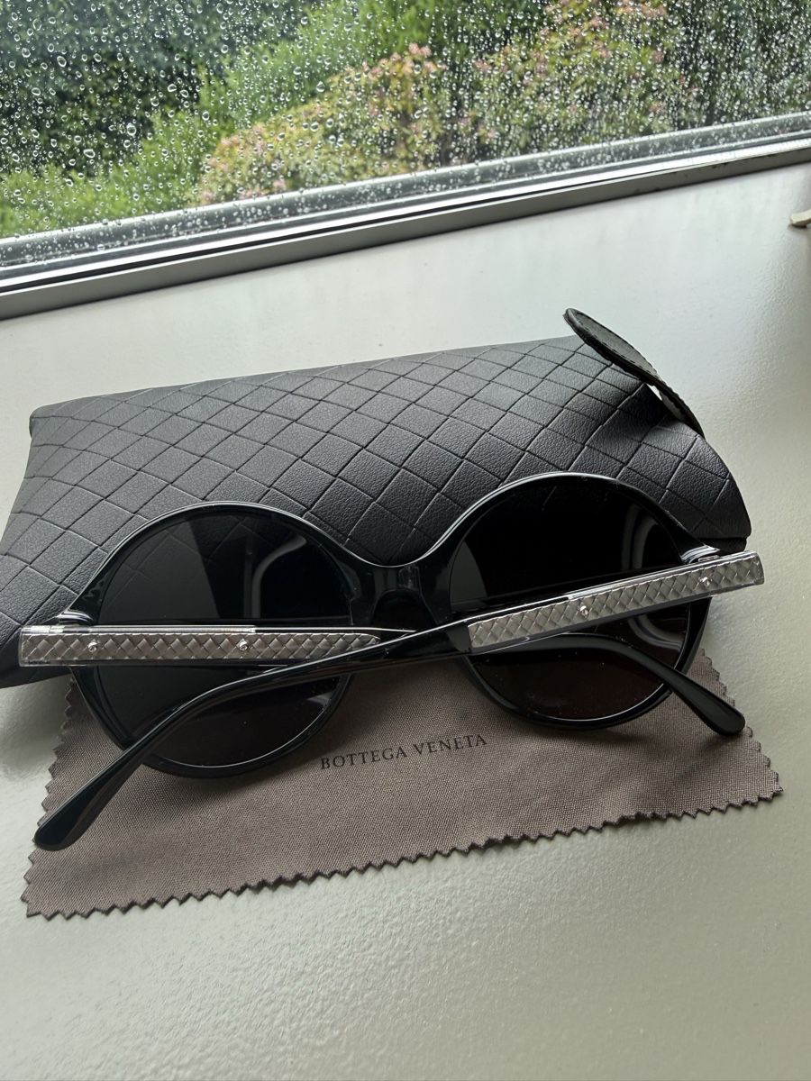 Bottega Veneta Occhiali & Lenti: Bottega Veneta Timeless Elegance Sunglasses, new – Nuovo e nell'imballaggio originale da Zürich venduto da EShopping81 3