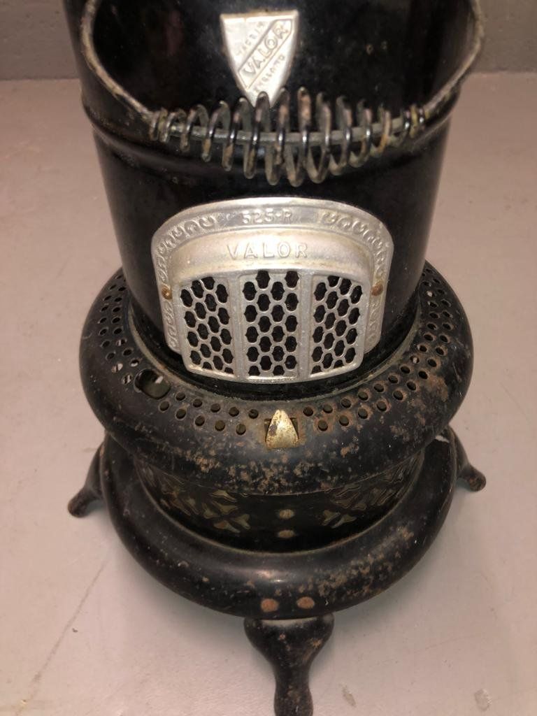 Altri mobili d'antiquariato: Antiker Ofen – Usato da Schlieren venduto da Sunshines 1