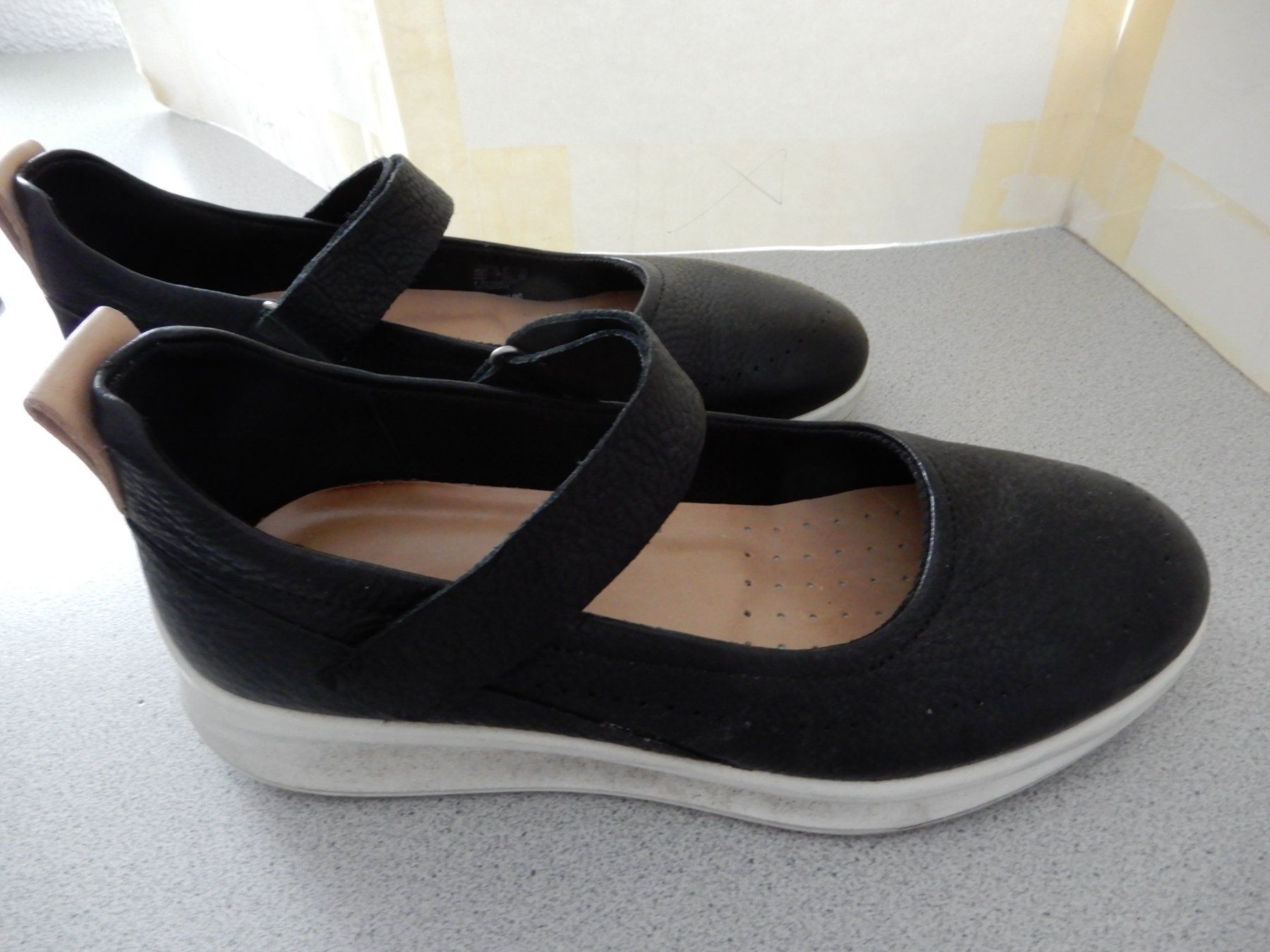 Ecco Scarpe da donna: ECCO Ballerina, schwarz, Grösse 38 – Usato da Burgdorf venduto da Liss