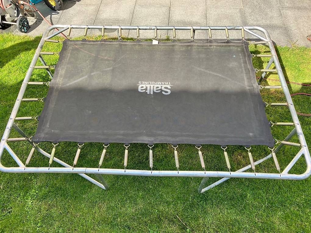 Trampolines: Trampolin  – D'occasion à Hinwil par zorro83 1