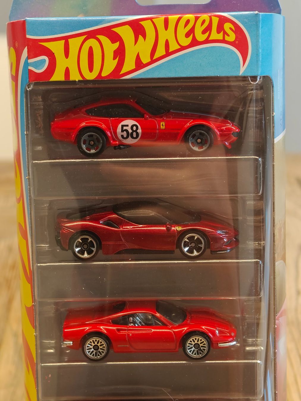 Hot Wheels Modellautos: Hot Wheels Ferrari 5er Pack – Neu und originalverpackt aus Flaach von ste_7cwf 1