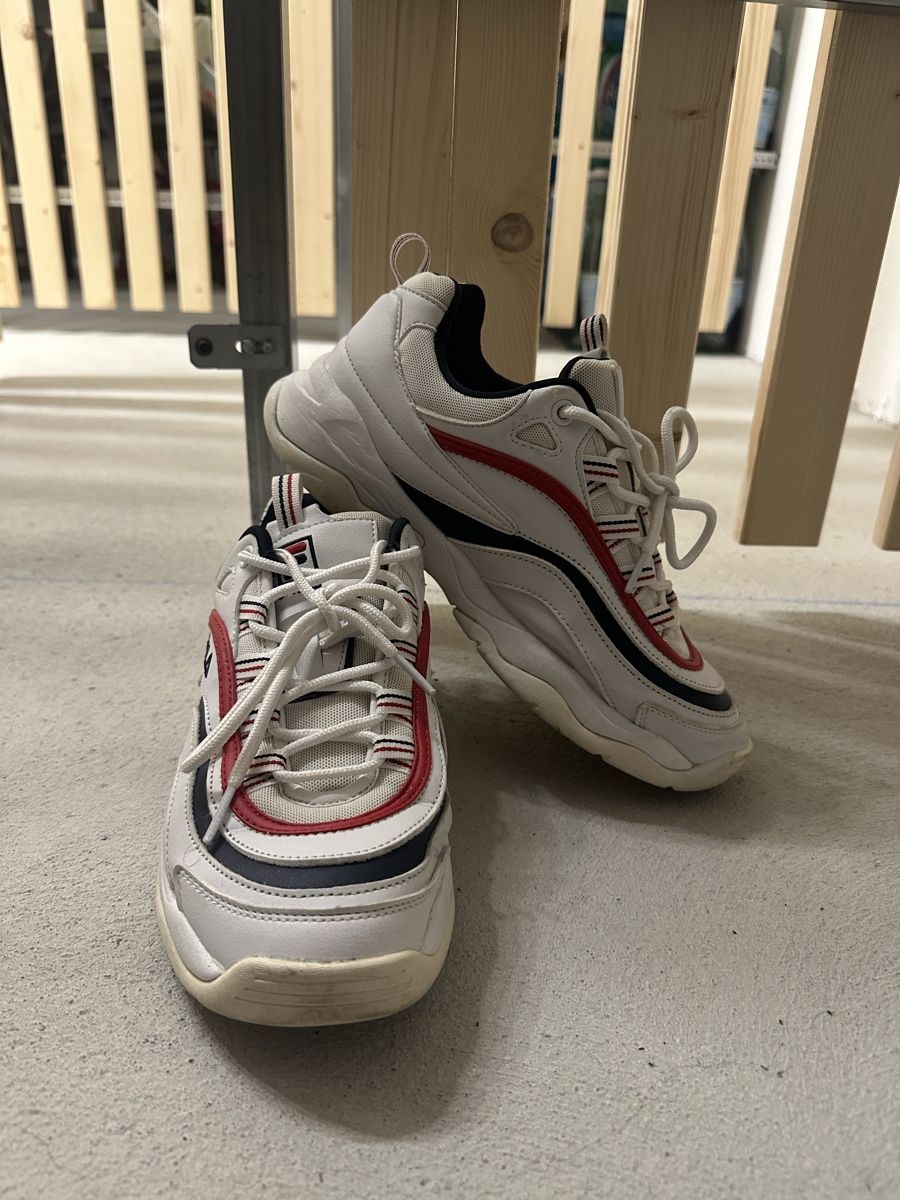 Fila Scarpe da uomo: Fila Sneaker, Gr. 40, Weiss Rot – Usato da Dübendorf venduto da Magis_Stuff 1