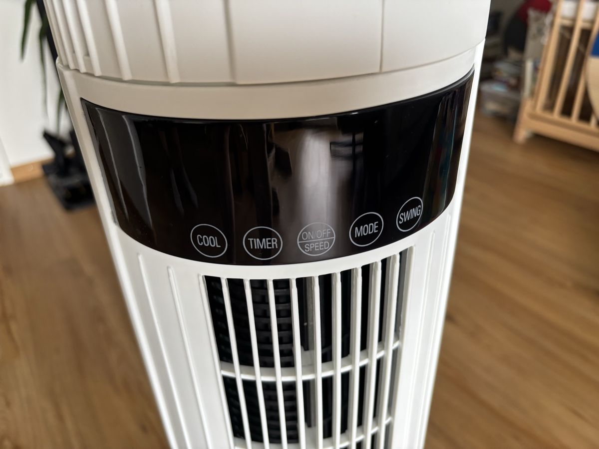 Ventilatori: Turmventilator Weiss, mit  unschön bearbeitetem Stecker – Usato da Zug venduto da christoph.arnold88 1