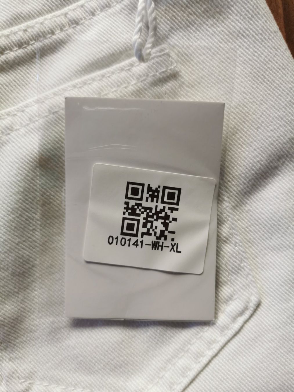 Jeans: Damen Jeans weiss – Neuf avec emballage d'origine à Glattfelden par sut_q8d2 6