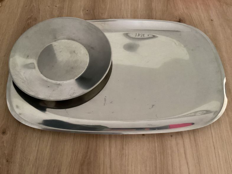 Plateaux: Servierplatte+Teller, Markenl,div.Gebrauchssp./LETZTE CHANCE – D'occasion à Bad Zurzach par Hibiskus78
