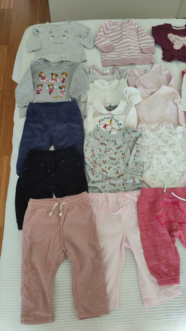Lotti & Set di vestiti: Babykleider Set Mädchen Grösse 62/68 – Usato da Root venduto da GregorO 2