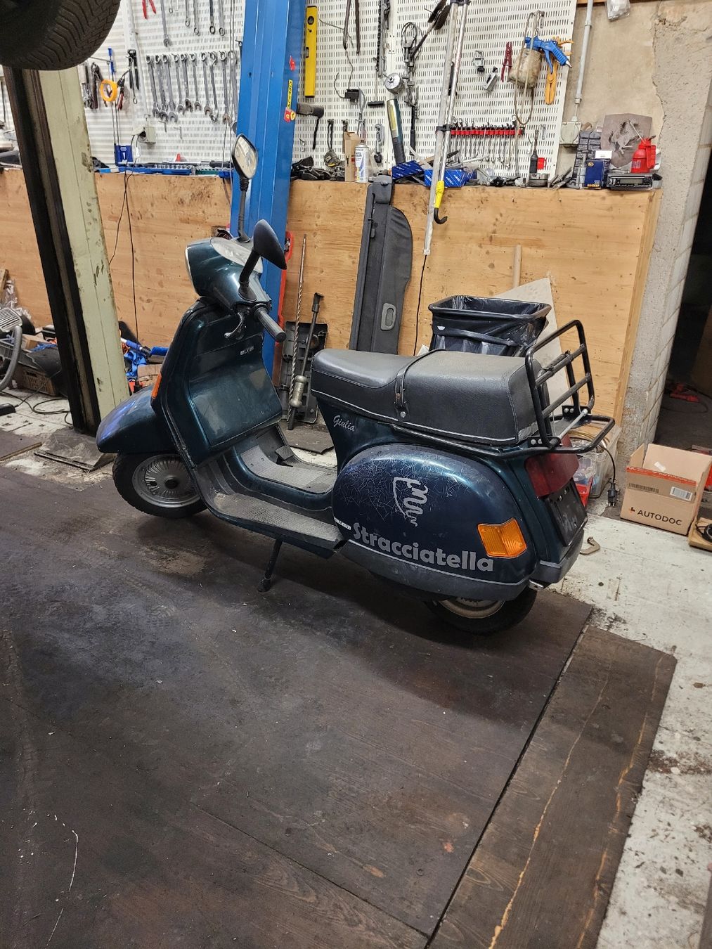 Vespa Scooters: Vespa Cosa 125 – Gebraucht aus Thunstetten von Emily2016 2