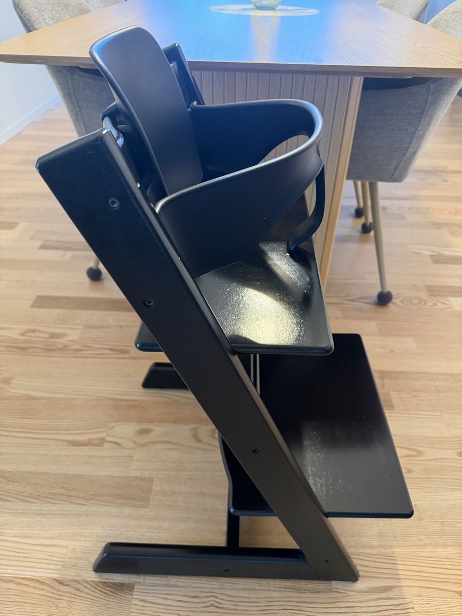Stokke Hochstühle: Tripp Trapp Stokke schwarz  – Gebraucht aus Zürich von Ta-Nia 3