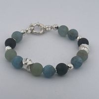 Silberarmband mit Aquamarin und Onyx Unikate