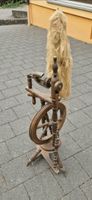 Spinnrad aus Holz mit Wolle antiker Zustand - HAUSRÄUMUNG 👈