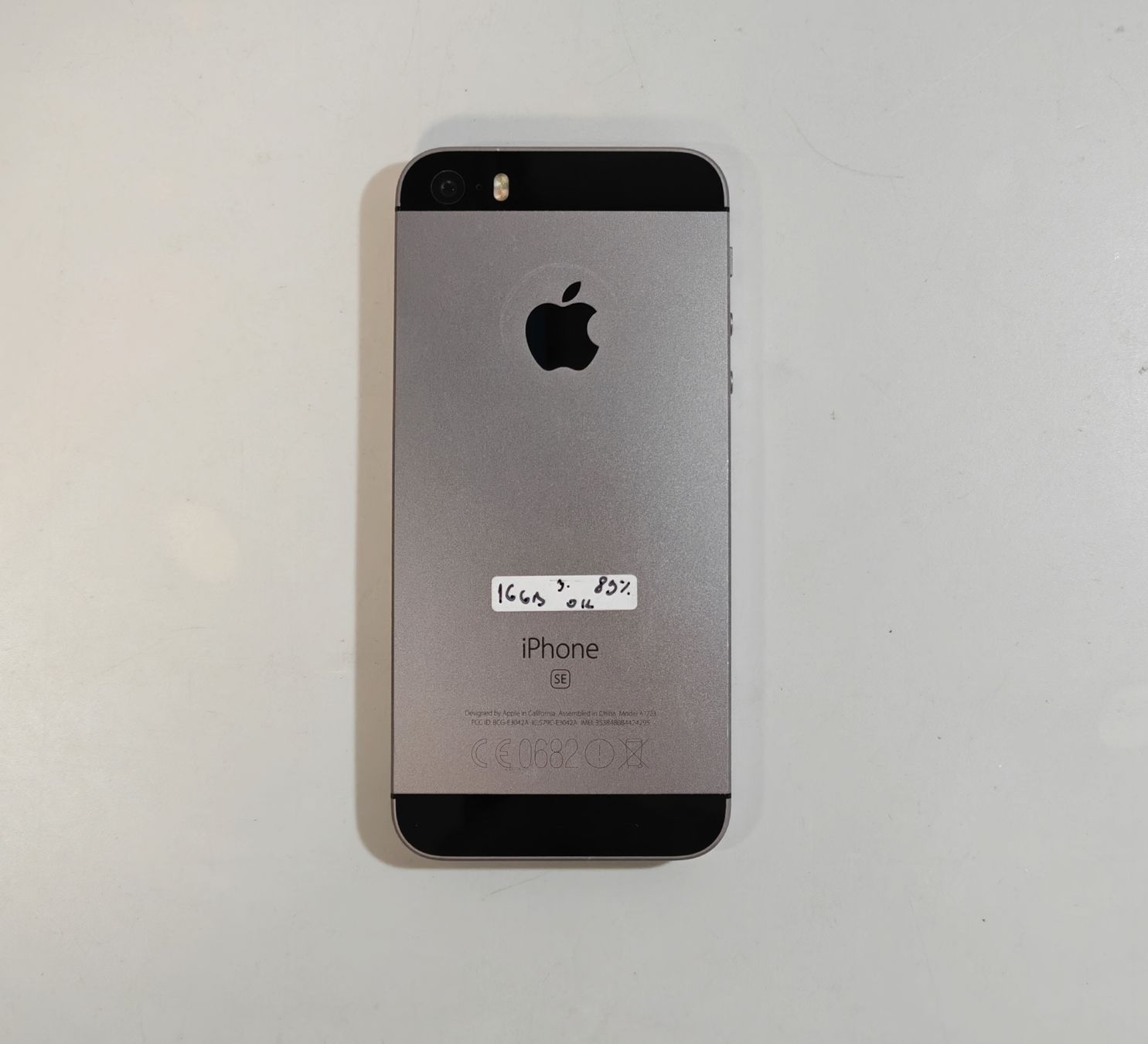 Apple Telefoni cellulari / Smartphones: iPhone SE 16GB – Usato da Ehrendingen venduto da Rocky985 2
