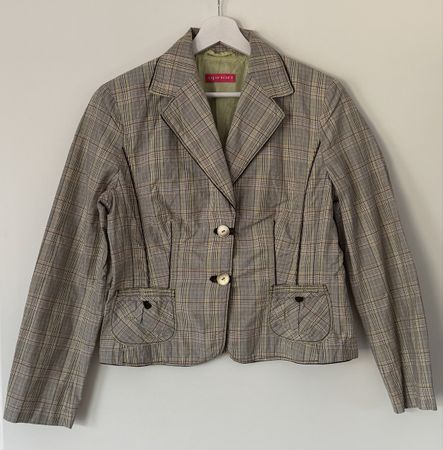 Apriori Blazer Gr. 40 - Top Zustand 