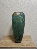 Glasvase in Türkis und Gold