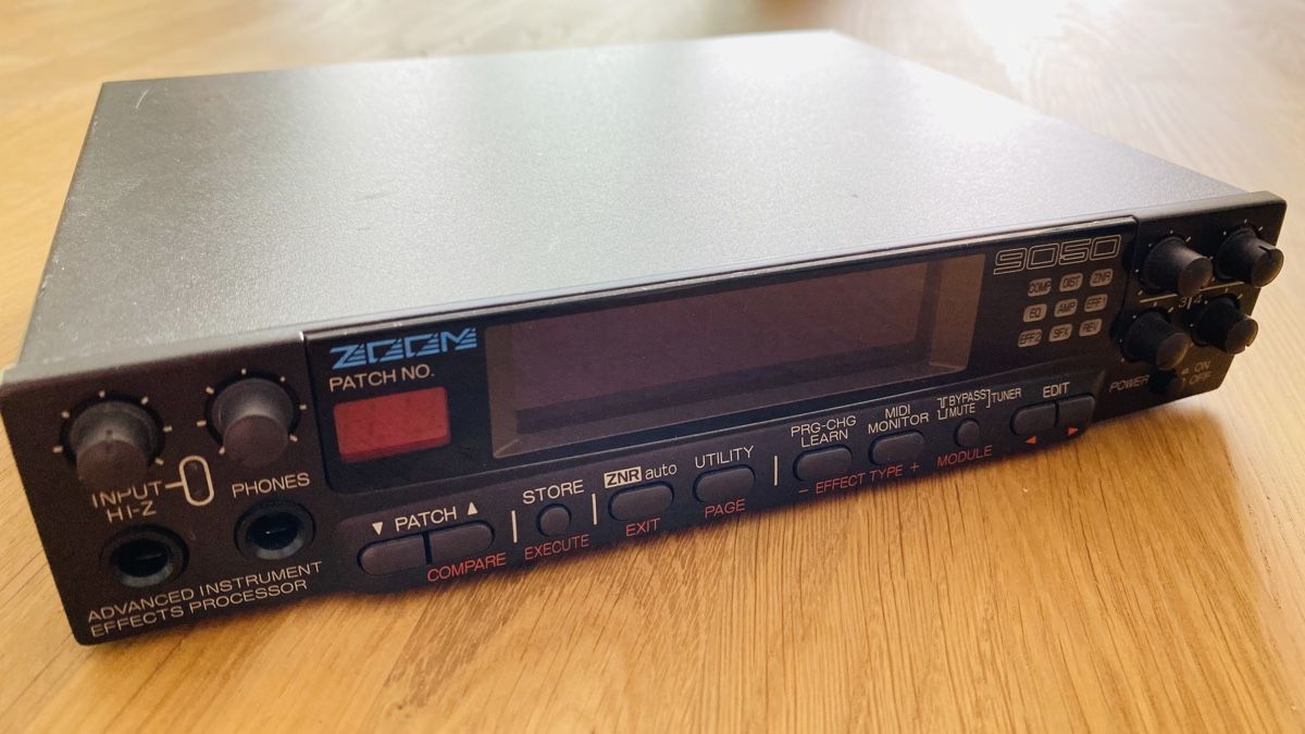 Zoom Strumenti musicali: Zoom 9050 Advanced Instrument Effects Processor – Usato da Uitikon Waldegg venduto da AndersWohoo 3