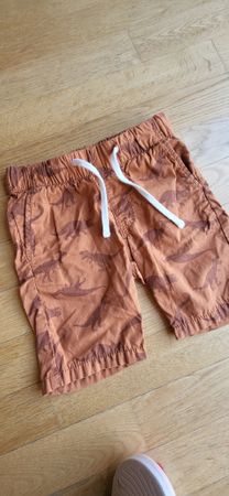 Lot vêtement garçon taille 110/ 116