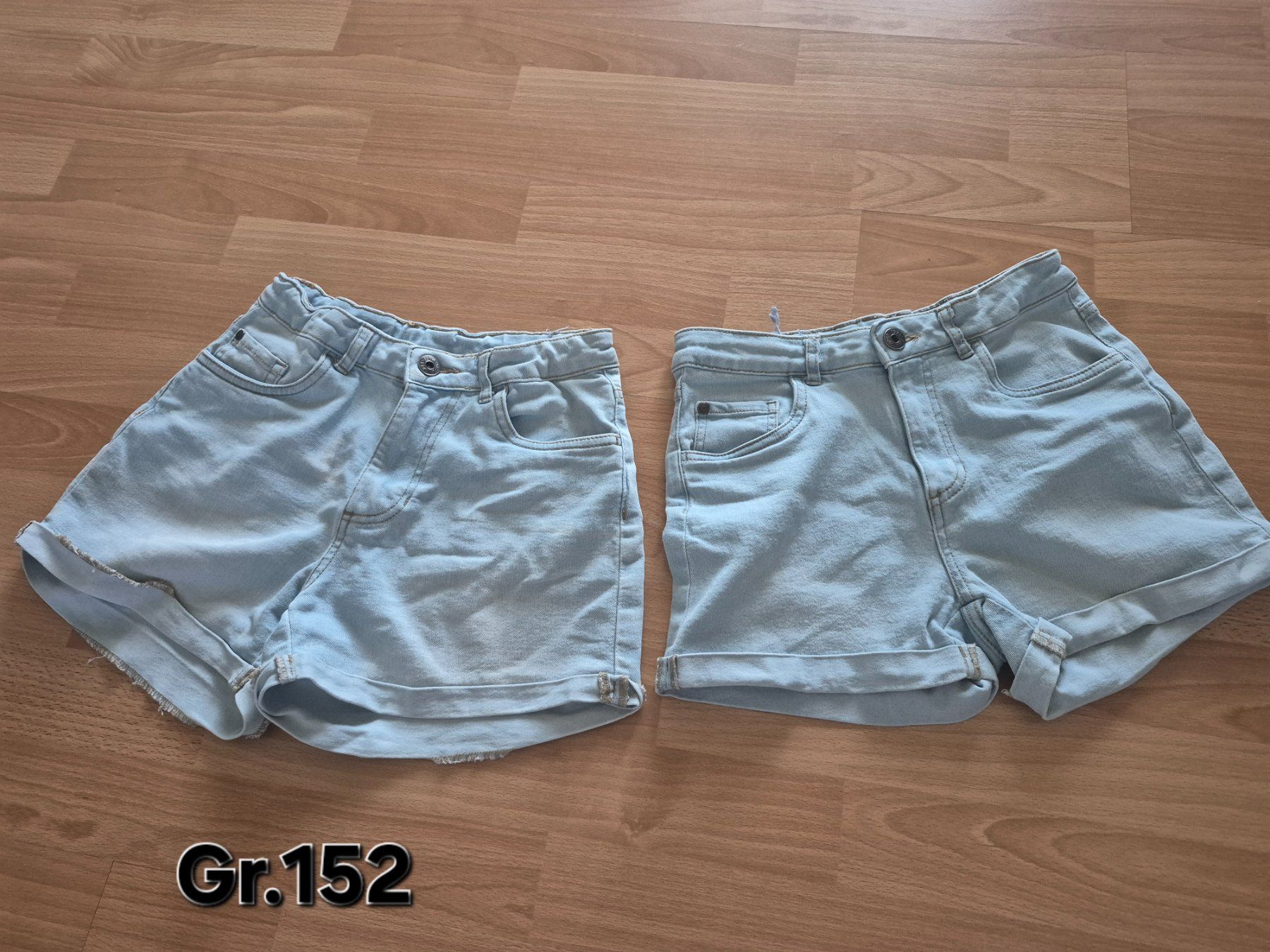 Pantaloni: Shorts Mädchen Gr.152 – Usato da Samstagern venduto da 79mace21