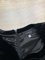 Elegantes Samtkleid von Opinion, Grösse 40 – perfekt!