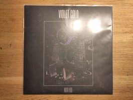 Violet Cold – Noir Kid