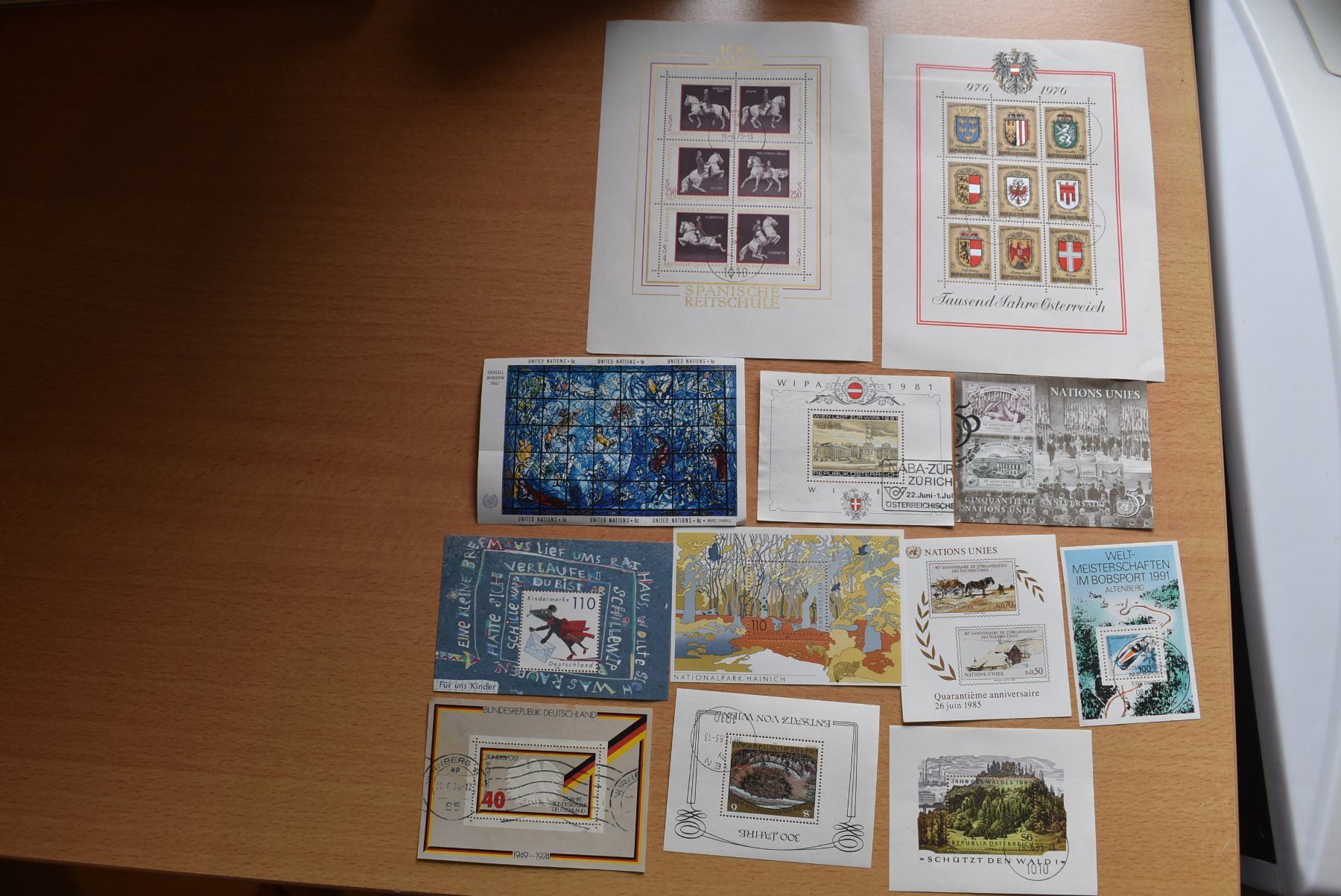 Alle Briefmarken: Briefmarkrn Block – Gebraucht aus Männedorf von chr_7kc9