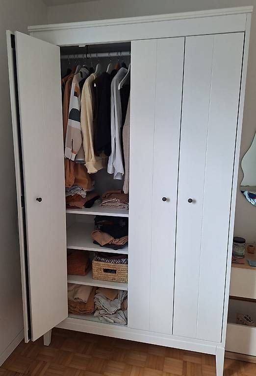 Ikea Schränke: IDANÄS Kleiderschrank – Gebraucht aus Wettingen von ram_mf6f 2