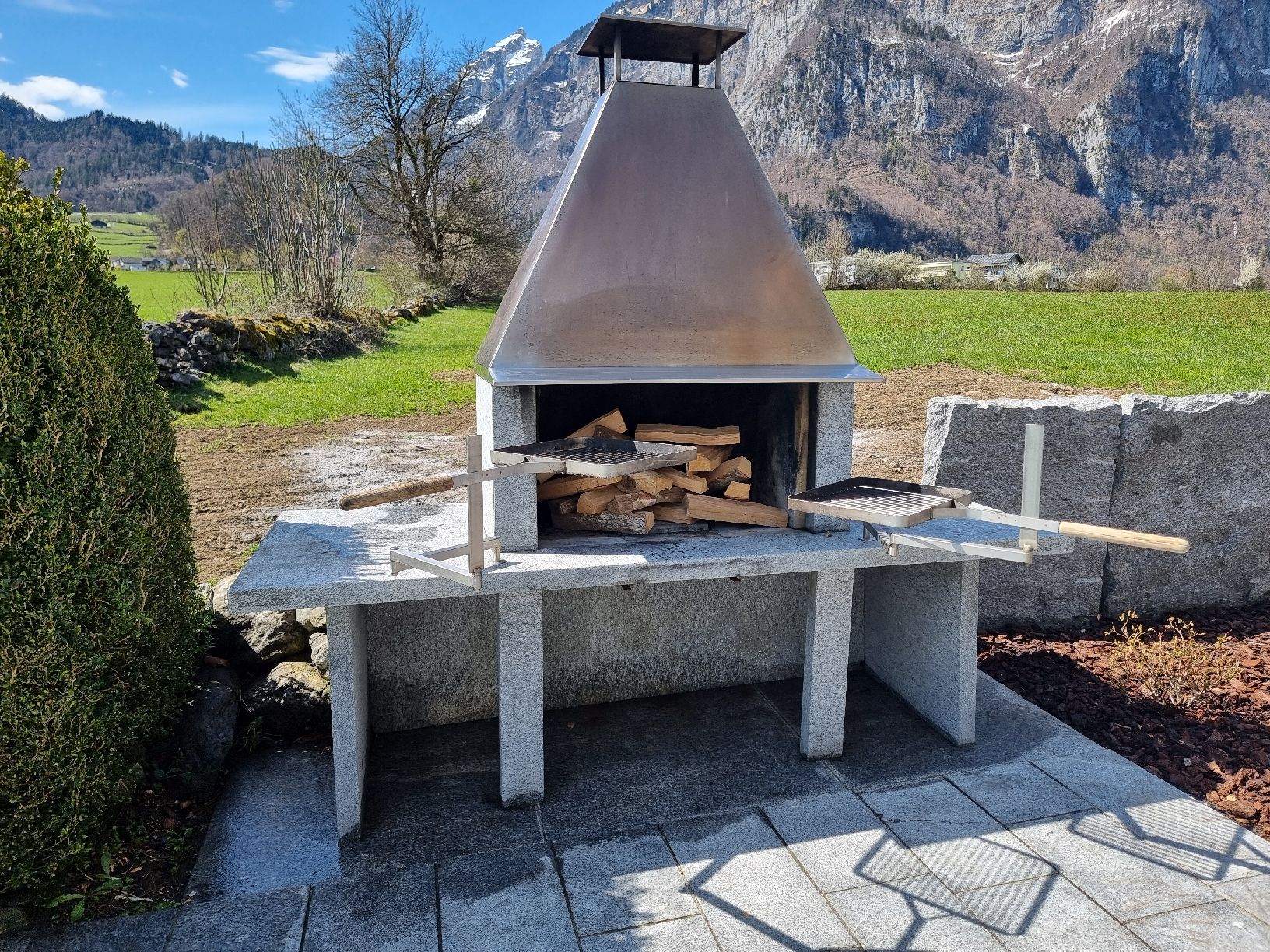 Grils: Garten Cheminée Granit XXL – D'occasion à Glarus par adler112 2