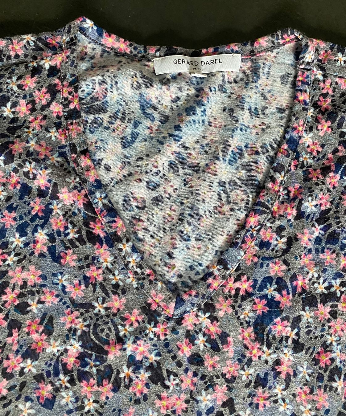Gérard Darel T-shirt: T-Shirt Gerard Darel M – Usato da Chur venduto da simhofstr 1