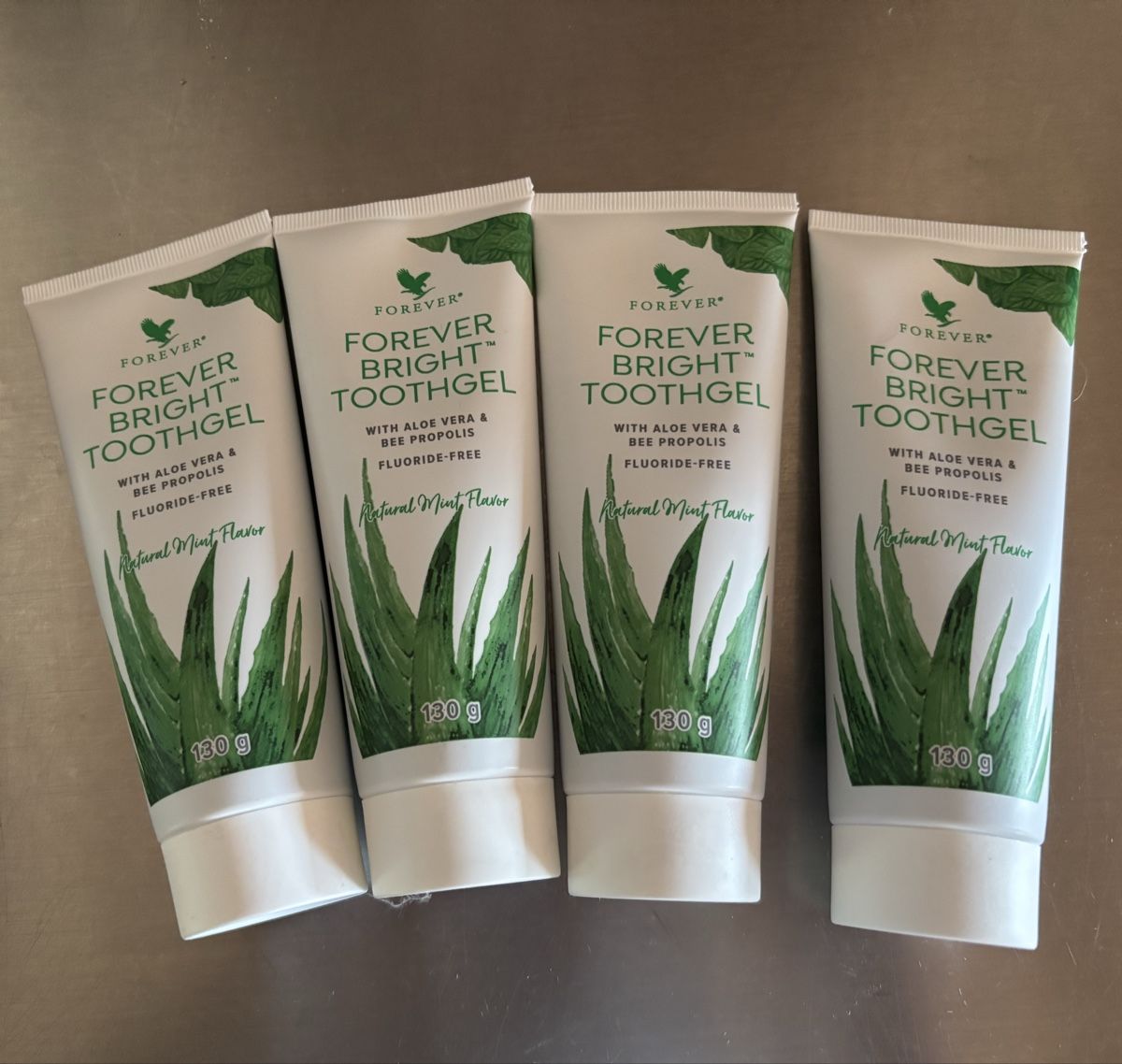 Zahnpflege: Zahnpasta Aloe Vera – Neu (gemäss Beschreibung) aus Hünenberg von Smile77..