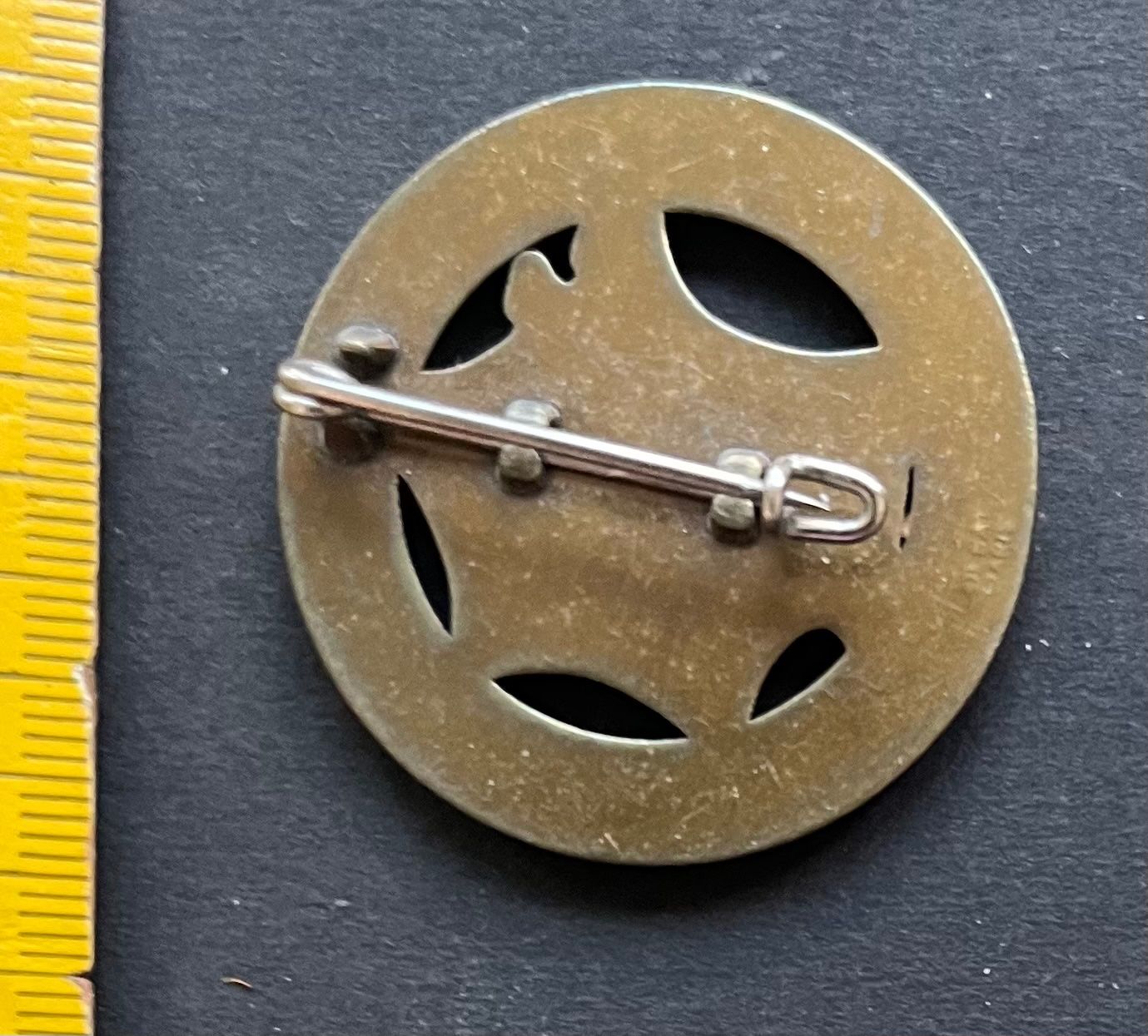 Placchette & Badge: La Flèche /École du Ski Francais/Abzeichen, Vintage – Usato da Ostermundigen venduto da DaxKarten-75 1