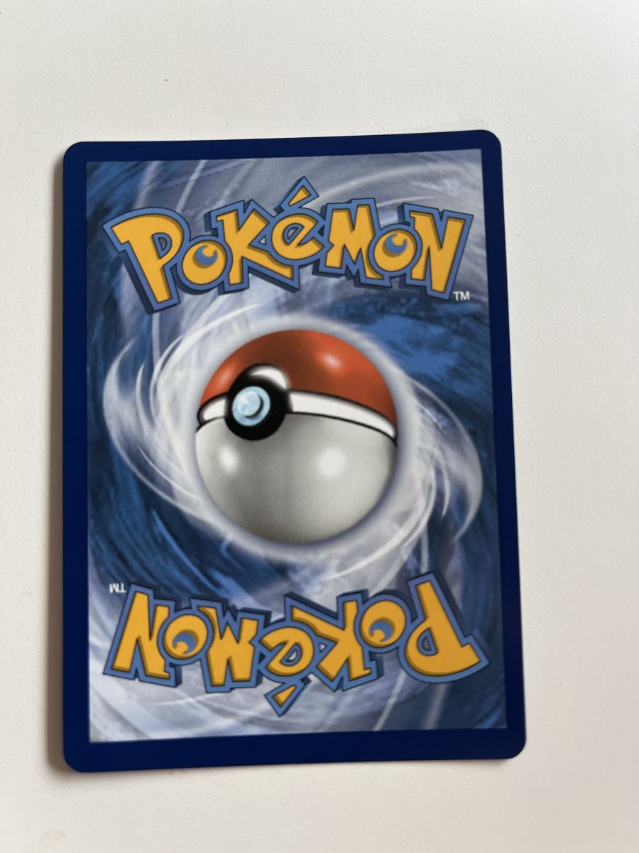 Pokémon Carte collezionabili: Alcreamie V Black Pokémon EN – Nuovo (secondo la descrizione) da Reichenbach i. K. venduto da del_c7lw 1