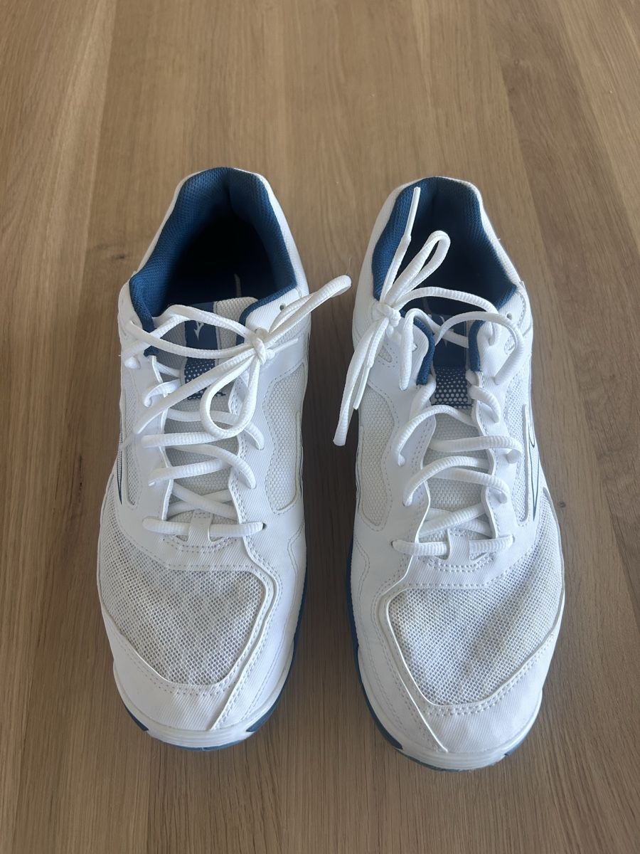 Scarpe da uomo: Hallenschuh Grösse 44.5 Wave Phantom 3 Mizuno – Nuovo (secondo la descrizione) da Meisterschwanden venduto da Seland 3