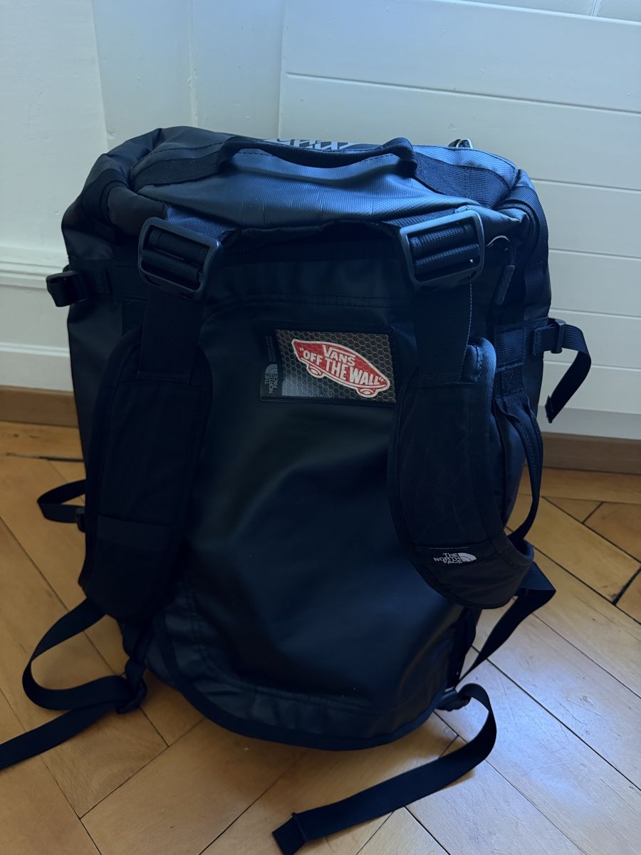 North Face Zaini: The North Face Base Camp Duffel S | 50 L – Usato da Zürich venduto da kmschrr 1