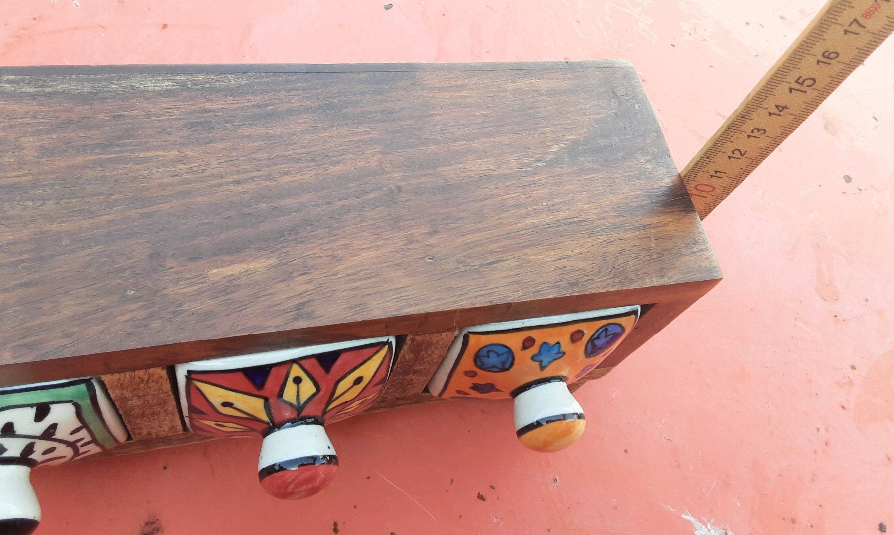 Tutte le decorazioni: Holzschränkchen mit Keramikschubladen – Usato da Madiswil venduto da a_k_ftq6 2