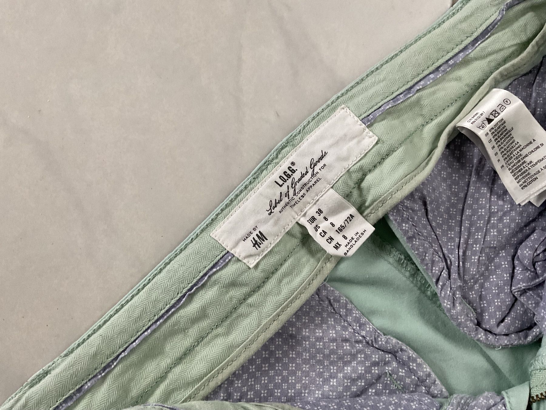Pantaloni: H&M Hose Hellgrün, Grösse 38 – Usato da Adliswil venduto da bei_2b57 2