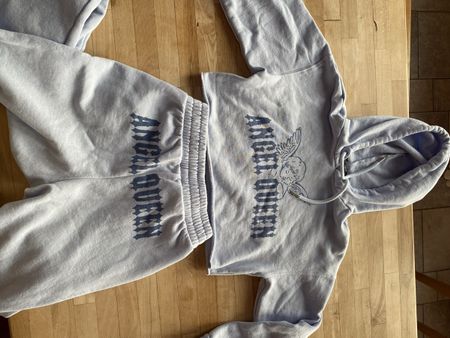 Ensemble pull et pantalon Bershka Taille S Angel Queen