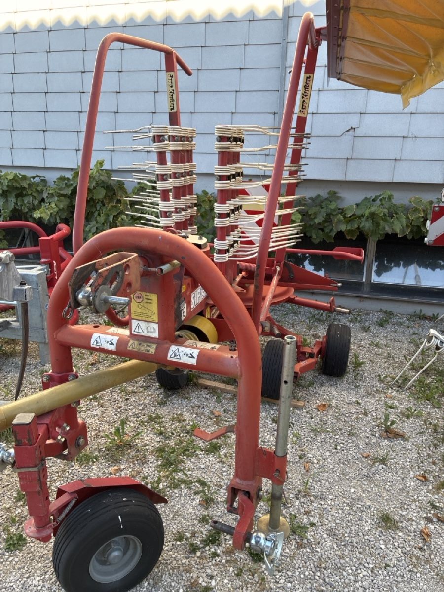 Fauchage: SIP Kreiselschwader – Défectueux à Rüschegg Gambach par Yanmar