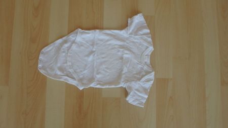 weisses Kurzarmbody Gr 62