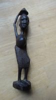 Figurine femme africaine bois d'ébène h.22cm