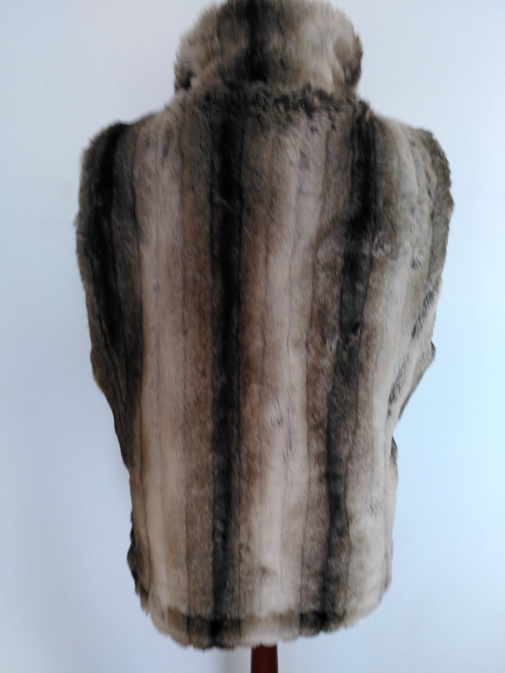 Jacken: Elegante Daunenjacke von Leonardo Gr.40 – Gebraucht aus Kriens von Wolly85 4
