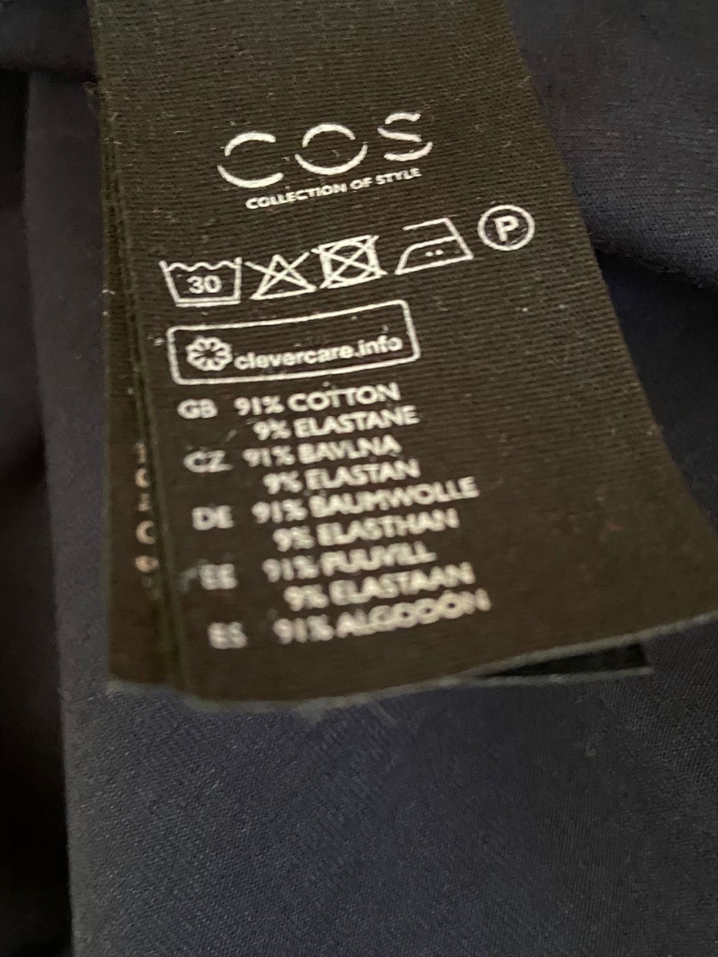 Cos Top: Cos top – Usato da Romont BE venduto da n.gfeller 1