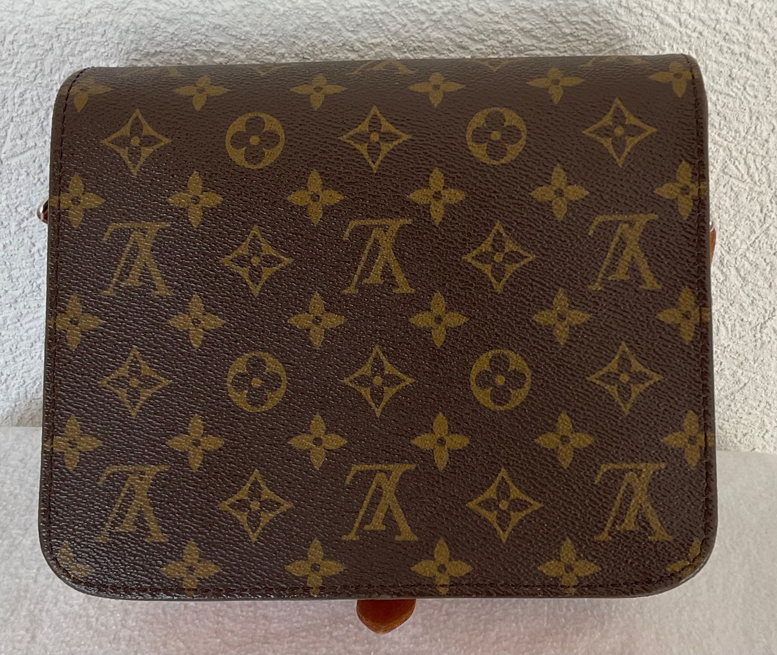 Louis Vuitton Taschen: Vuitton : Cartouchière des années 80 – Gebraucht aus Corseaux von Mililaforet75 1