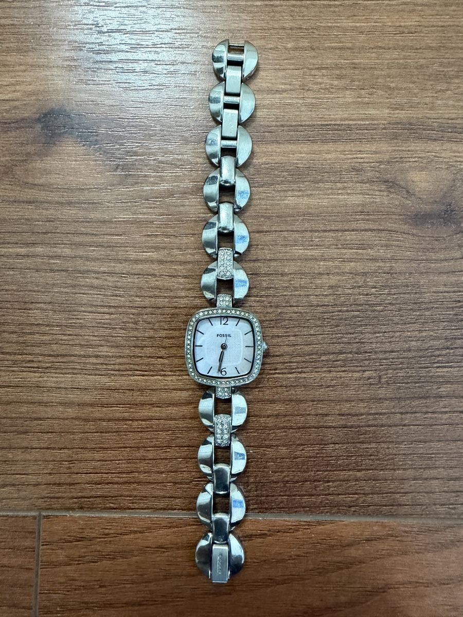 Fossil Orologi: Fossil Damenuhr silber – Usato da Dänikon ZH venduto da RAFIMIKI