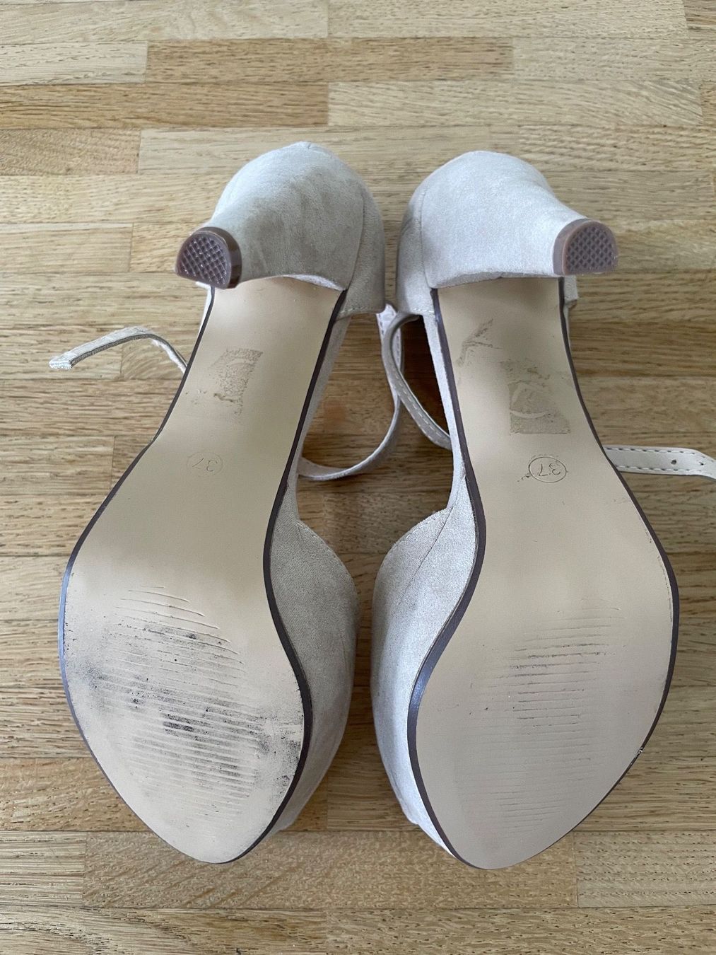 Damenschuhe: NEU Tulipano Schuhe gr. 37 – Gebraucht aus Zürich von KC123 4